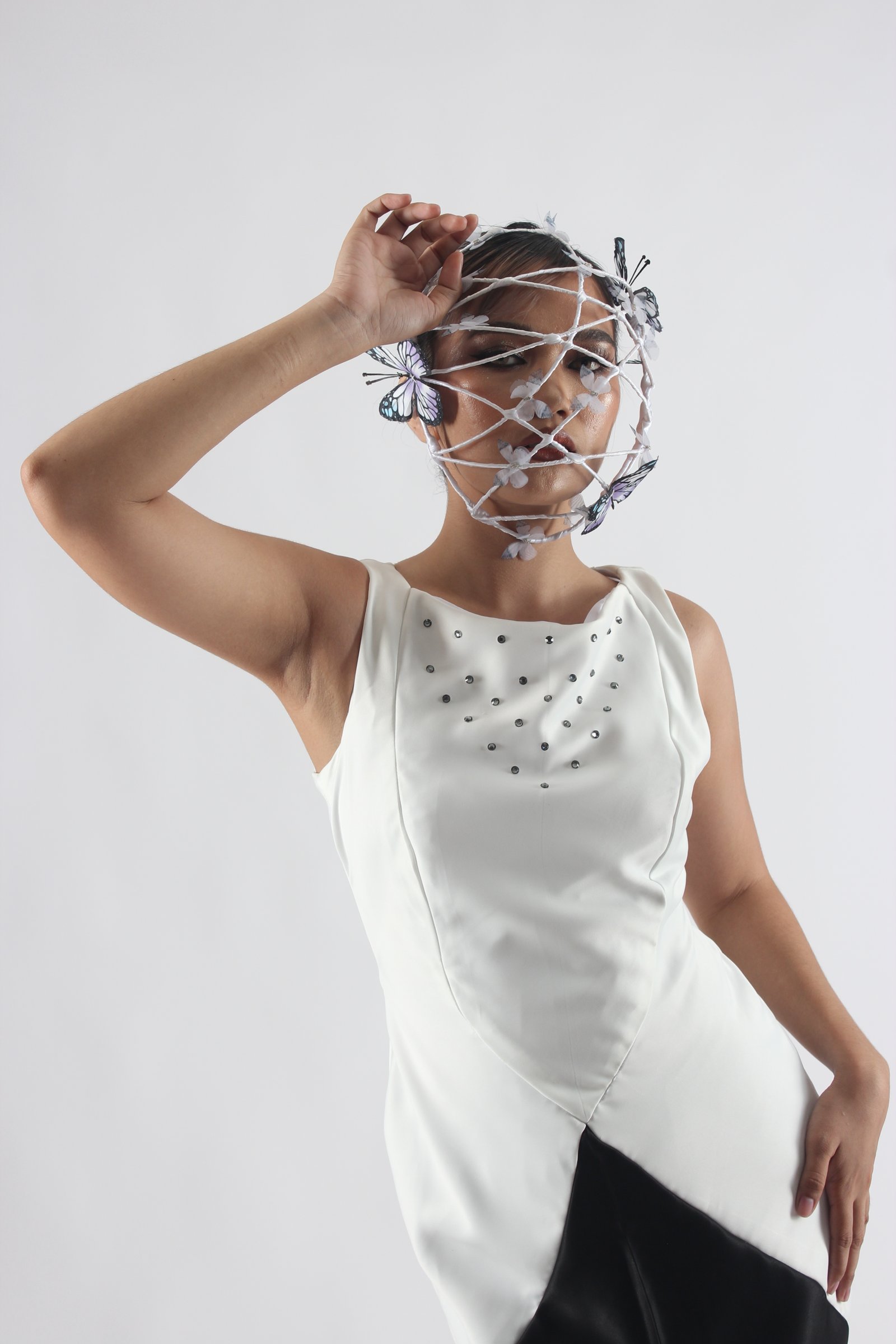 Mastering the Pasarela: Essential Runway Posing Techniques for Beginners